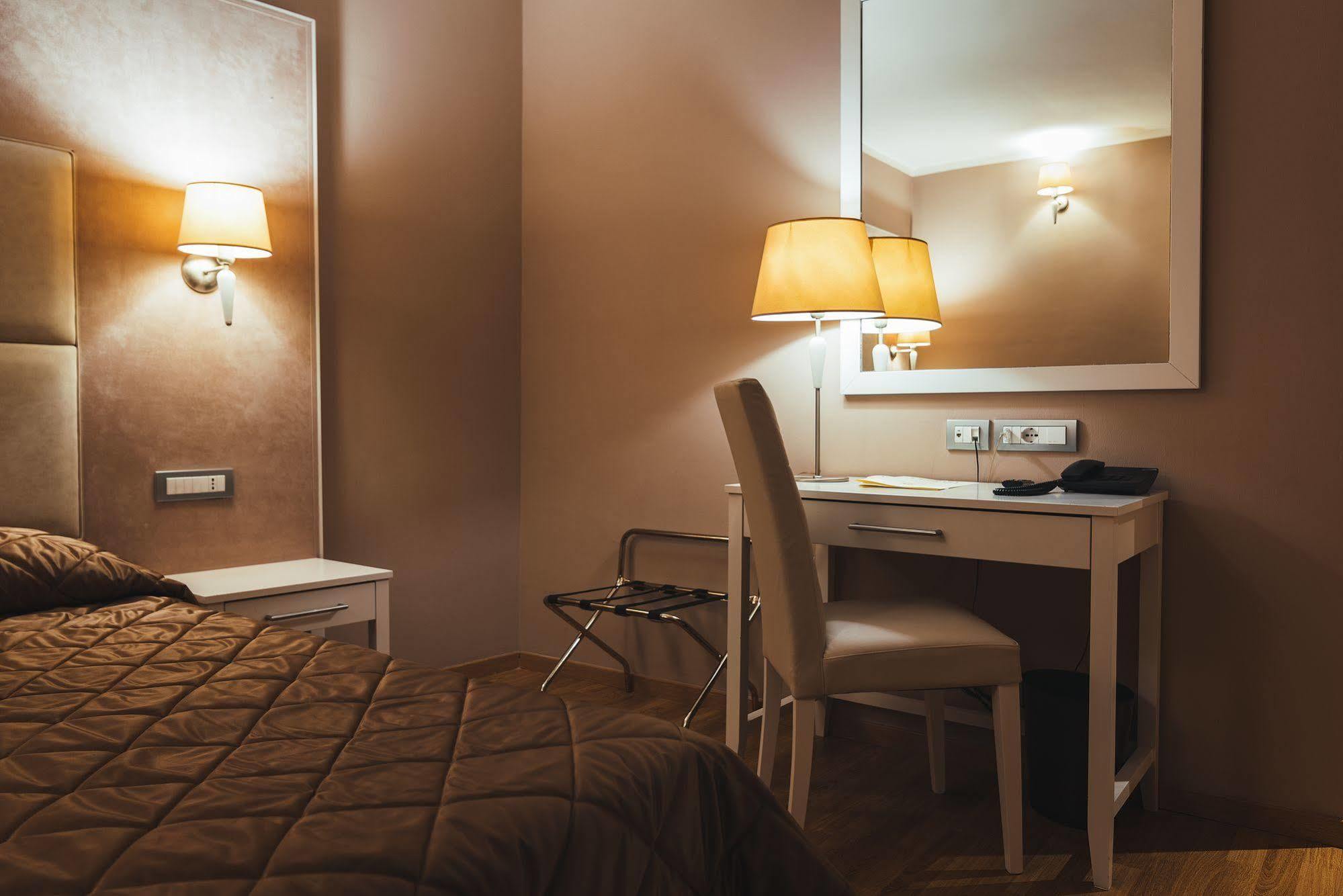 Hotel Centrale 4* Olbia